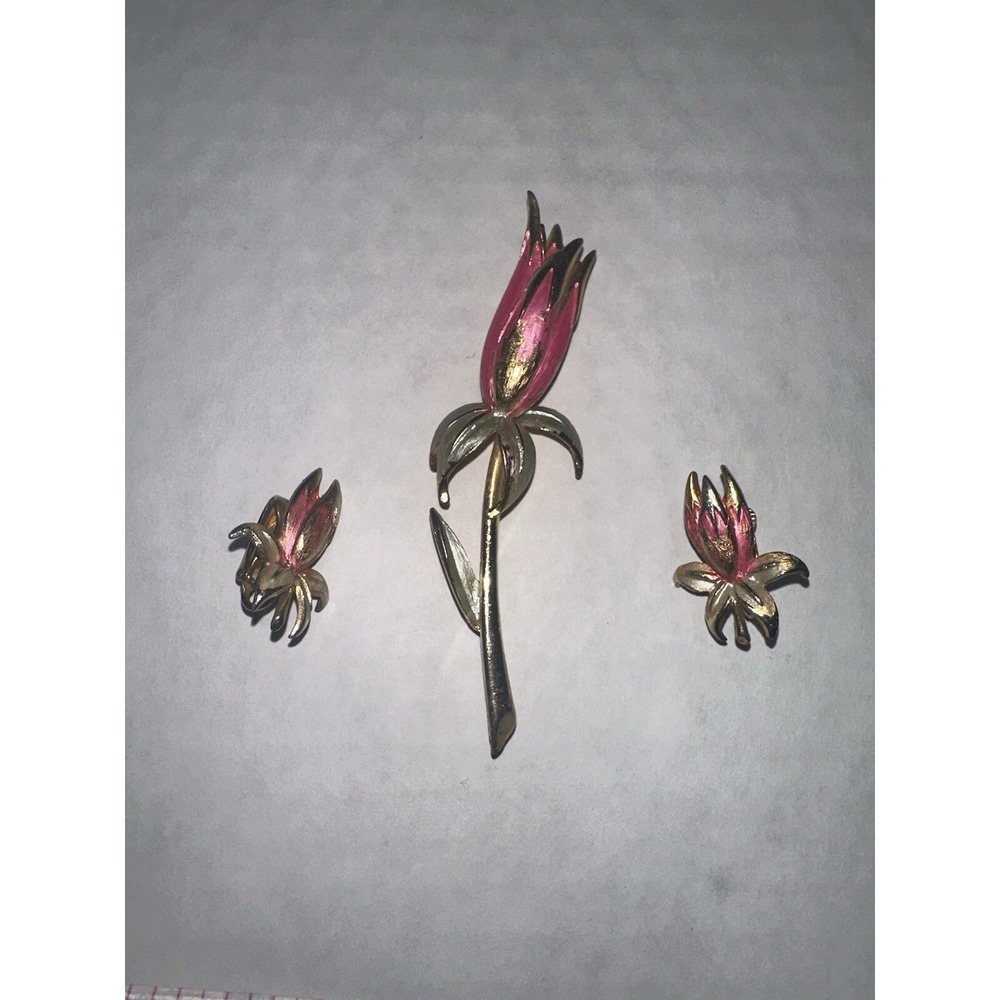 Park Lane Vintage Tulip Brooch And Clip On Earring Set Pink And Gold Toned